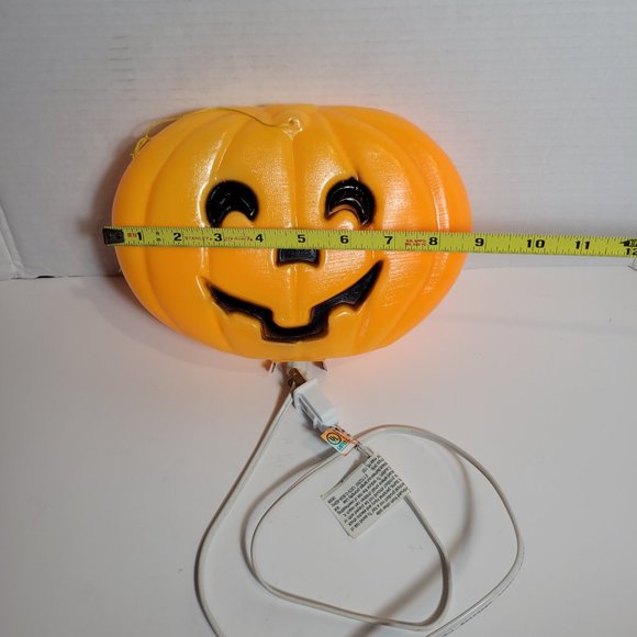 Vintage Halloween Pumpkin Blow Mold Jack O' Lantern Window Light 9" x 7" Tested - Picture 6 of 7
